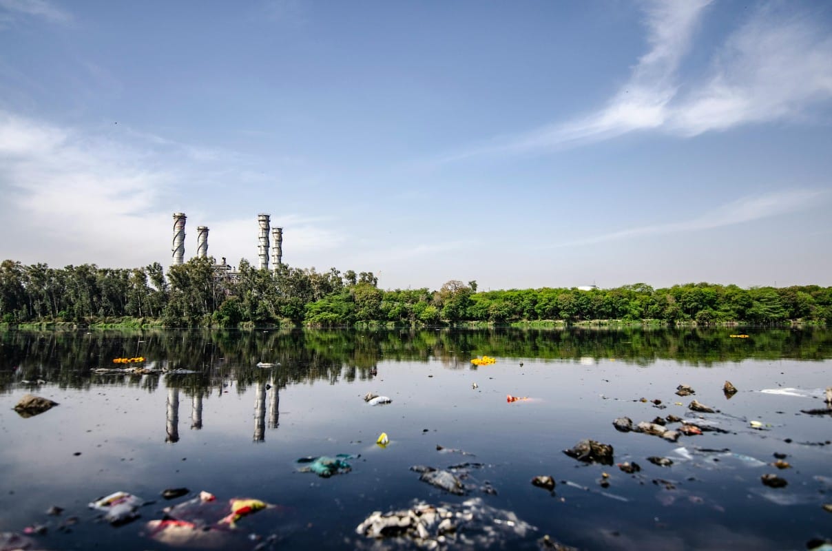 Required features for sewage pipes